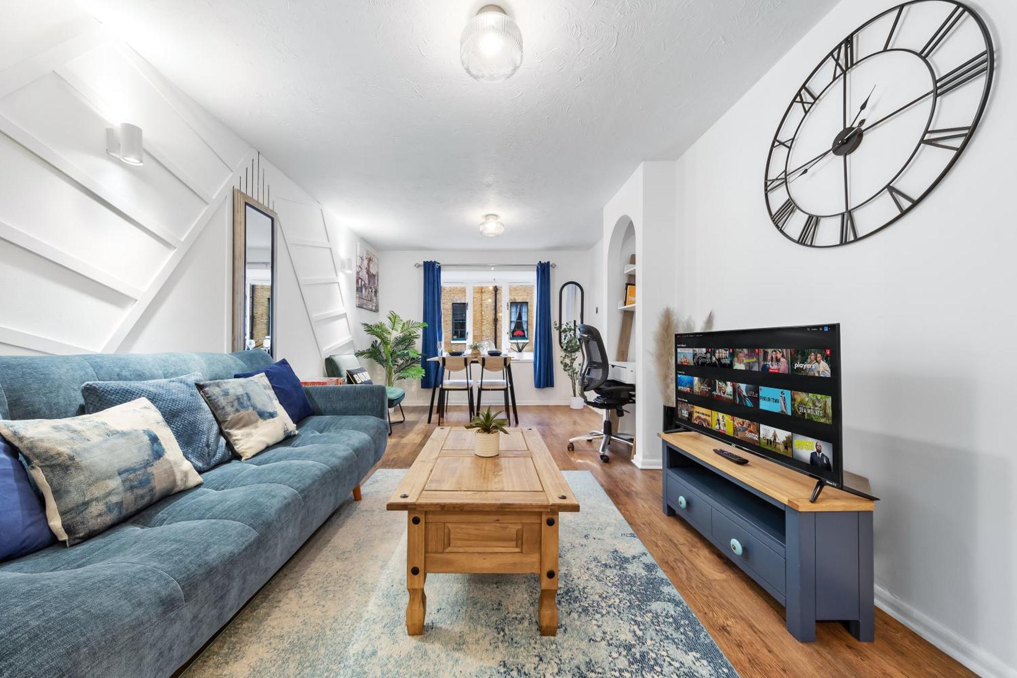 Quirky Canary 2Bed, Free Parking, Smart Tv & Games Londen Buitenkant foto