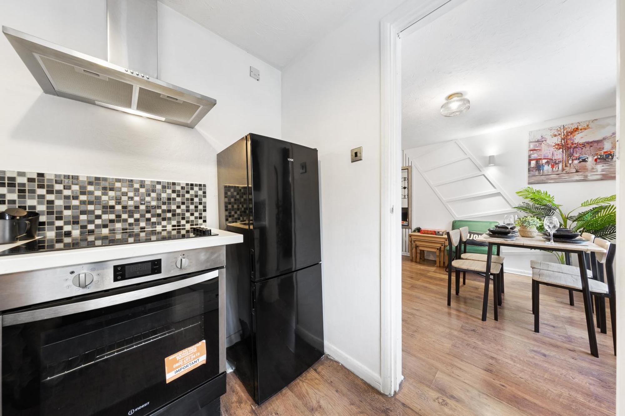 Quirky Canary 2Bed, Free Parking, Smart Tv & Games Londen Buitenkant foto